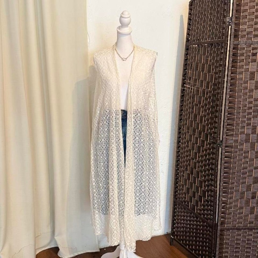 LulaRoe White Lace Long Vest Sheer Cover Up Women's Size XL